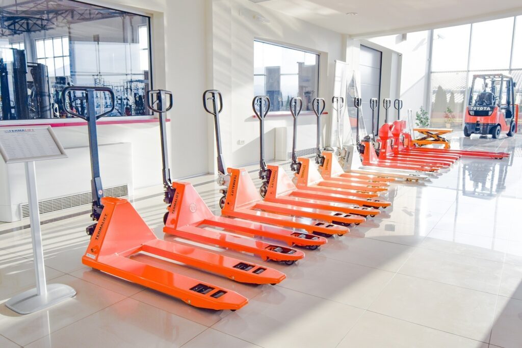 indoor tracking, trax indoor, beacon, ble, warehouse, forklift